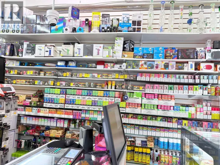 39 E PENDER STREET, Vancouver