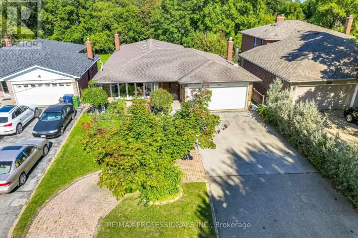 39 ELMCREST ROAD, Toronto