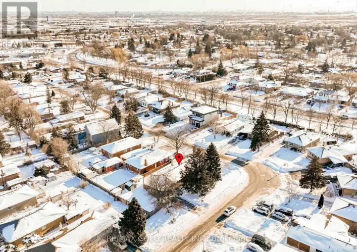 39 EPSOM DOWNS DRIVE, Brampton