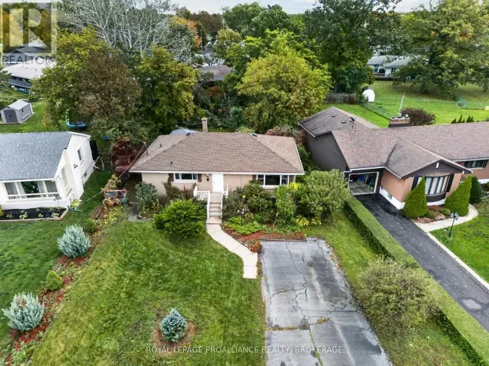 39 FAIRFIELD BOULEVARD, Loyalist