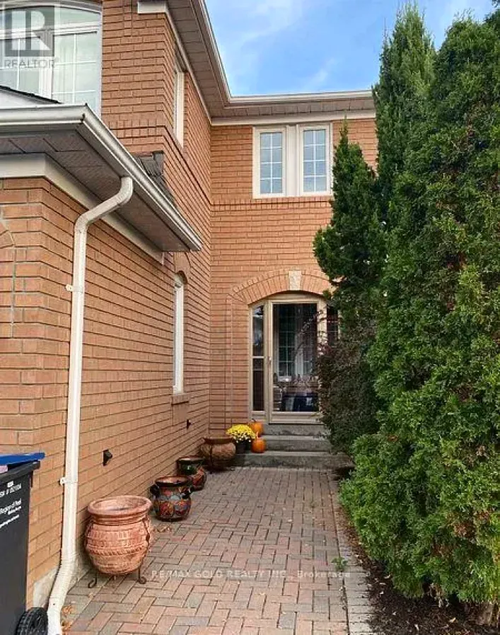 House for rent: 39 FIDDLENECK CRESCENT, Brampton