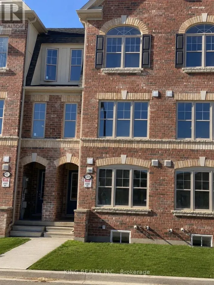 39 FINEGAN CIRCLE, Brampton