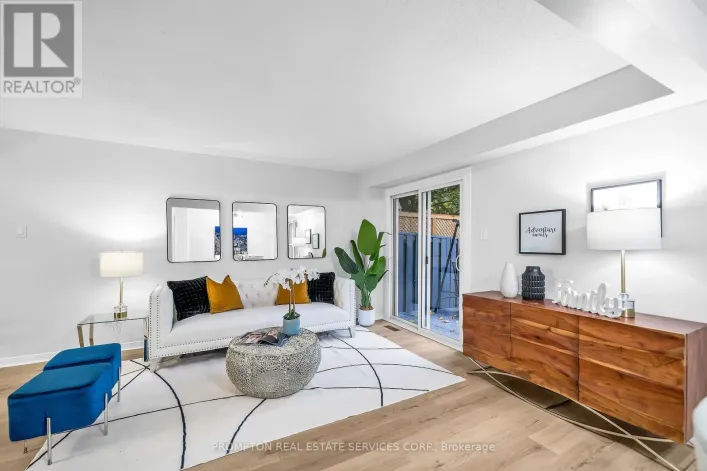 39 FROST DRIVE, Whitby