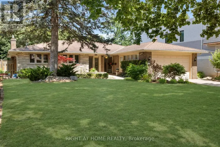39 GROVETREE ROAD, Toronto
