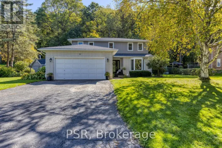 39 HUGHSON STREET, North Dumfries