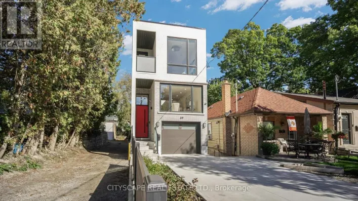 39 KENWORTHY AVENUE, Toronto