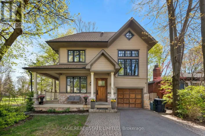 39 LOYALIST ROAD, Toronto