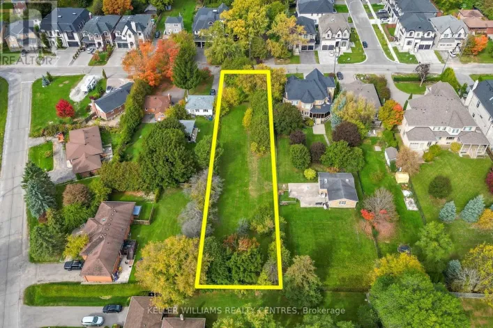 39 MAPLE GROVE AVENUE, Richmond Hill
