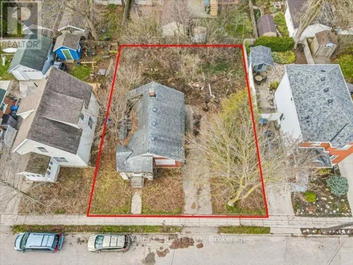 39 MENZIE AVENUE, Guelph