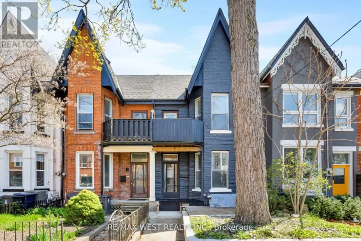 39 NOBLE STREET, Toronto