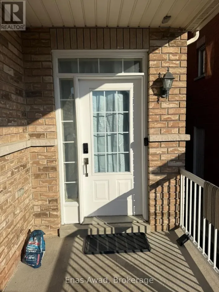39 PALM TREE ROAD, Brampton