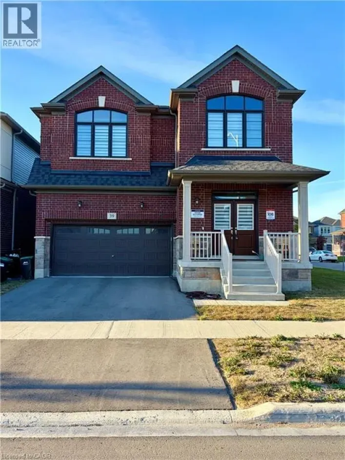 39 PHOENIX Boulevard, Barrie