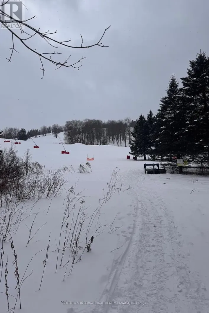 39 PINE RIVER CRESCENT, Mulmur