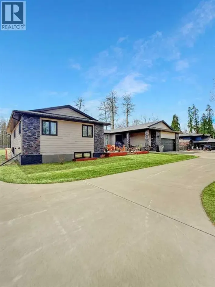 39 Ravine Drive, Whitecourt