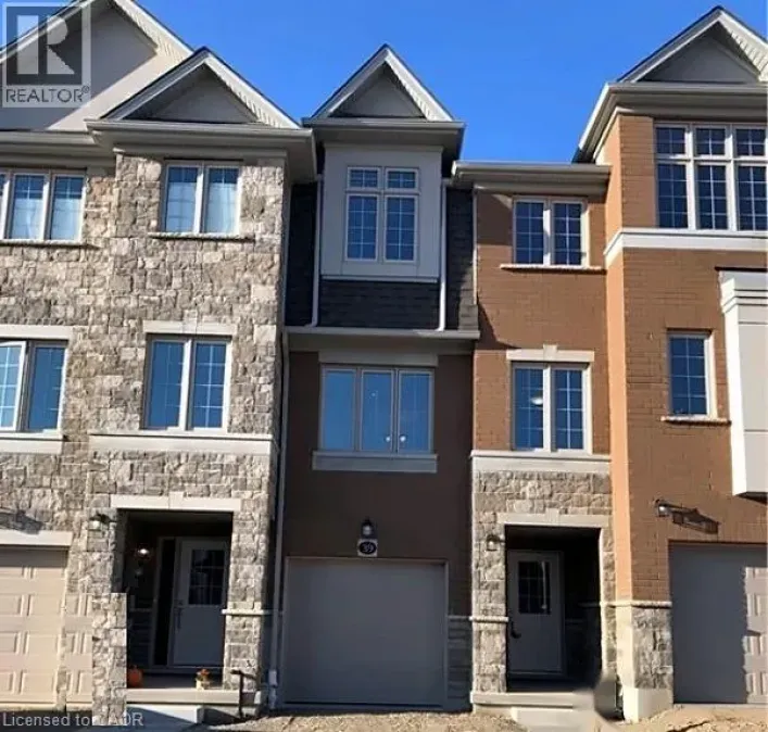 Row / Townhouse for rent: 39 RIDGEMOUNT Street, Kitchener
