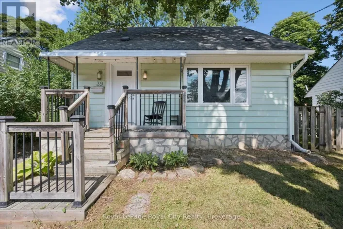 39 RIDGEWOOD AVENUE, Guelph