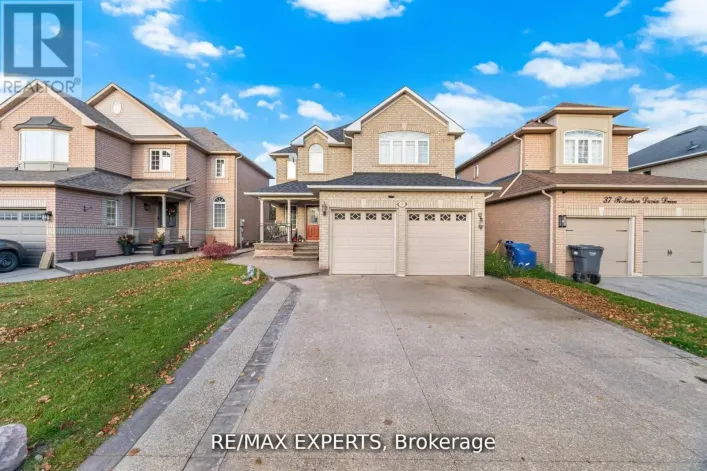 39 ROBERTSON DAVIES DRIVE, Brampton