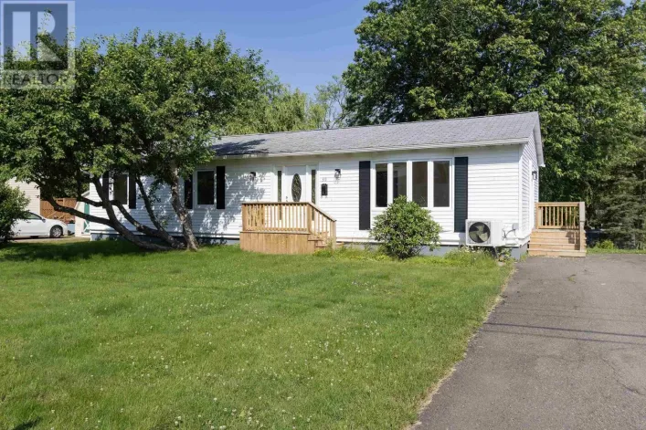 39 Rogers Avenue, Amherst