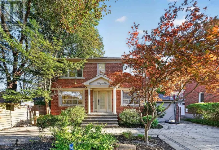 House for sale: 39 ROMNEY ROAD, Toronto