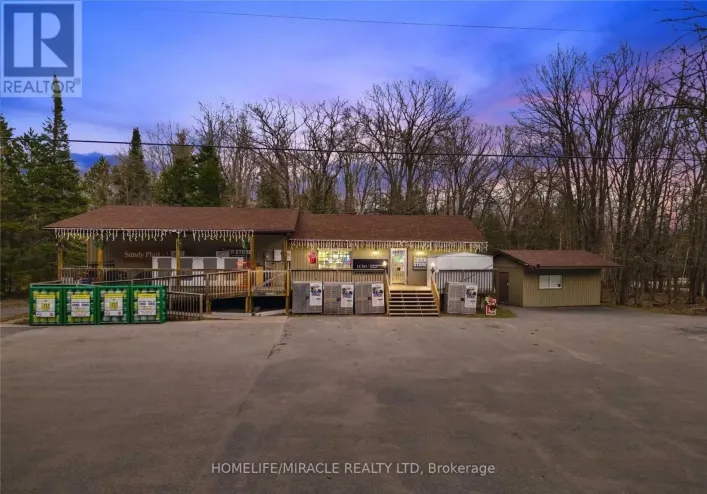 39 SANDY PLAINS ROAD N, Seguin