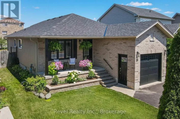 House for sale: 39 SPRINGDALE DRIVE, Kawartha Lakes