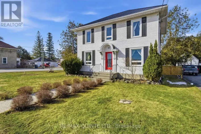 39 TRENT STREET N, Quinte West