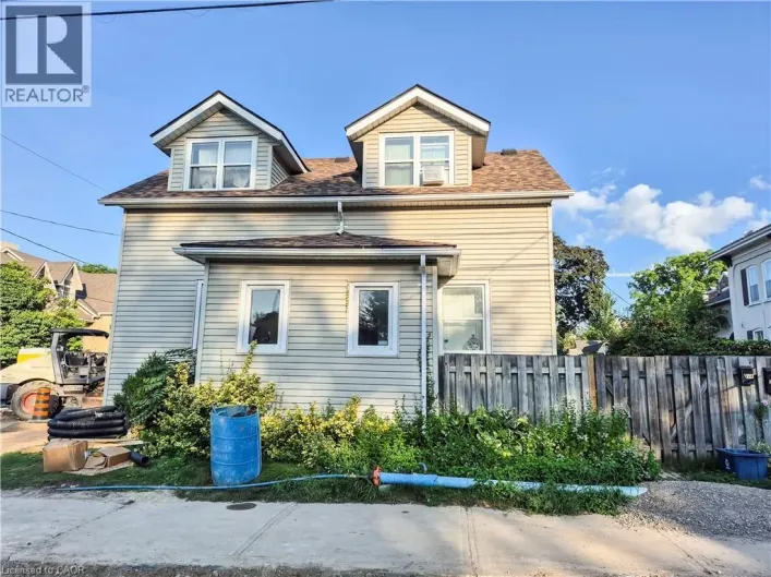 39 UNION Street E Unit# B, Waterloo