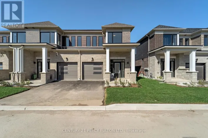 39 WATTS MEWS, Kawartha Lakes