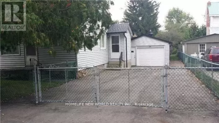 39 WINDSOR DRIVE, Whitchurch-Stouffville