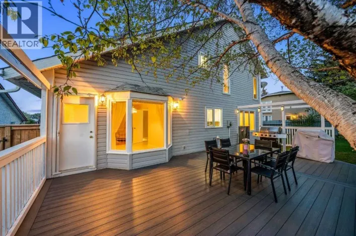 39 Woodmont Way, Calgary