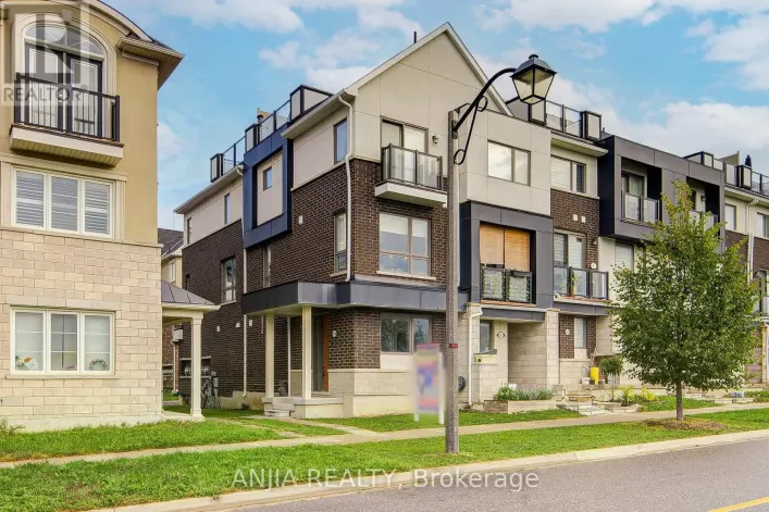 390 ARTHUR BONNER AVENUE, Markham