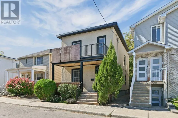 390 WINSTON AVENUE, Ottawa