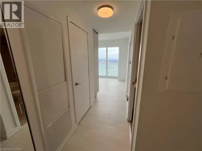 3900 CONFEDERATION Parkway Unit# 3403, Mississauga