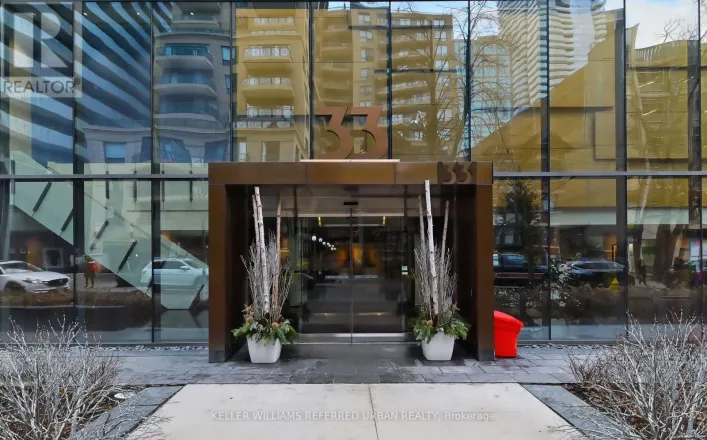 3902 - 33 CHARLES STREET E, Toronto