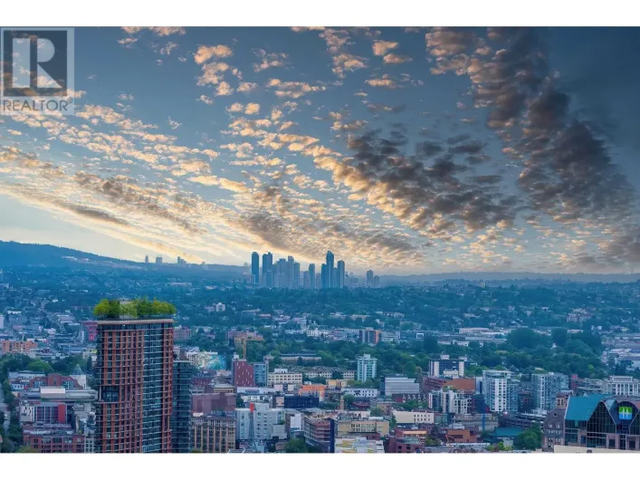 3903 667 HOWE STREET, Vancouver