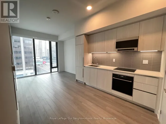 3904 - 8 CUMBERLAND STREET, Toronto