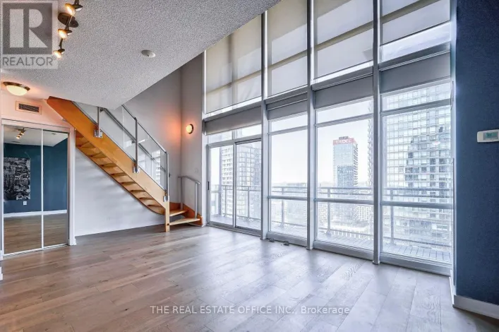 3905 - 15 FORT YORK BOULEVARD, Toronto