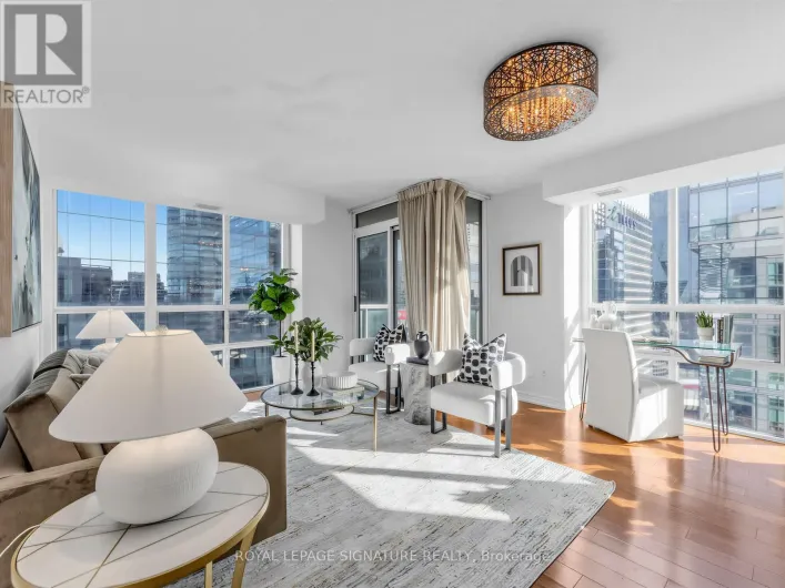 3906 - 30 GRAND TRUNK CRESCENT, Toronto