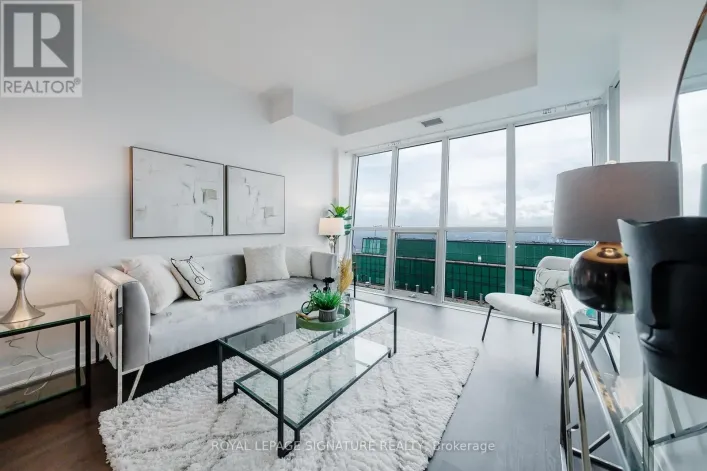 3906 - 9 BOGERT AVENUE, Toronto