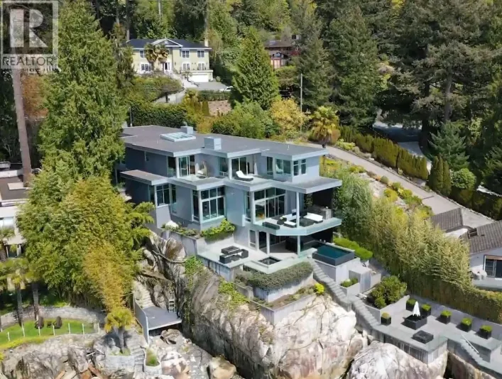 3906 MARINE DRIVE, West Vancouver