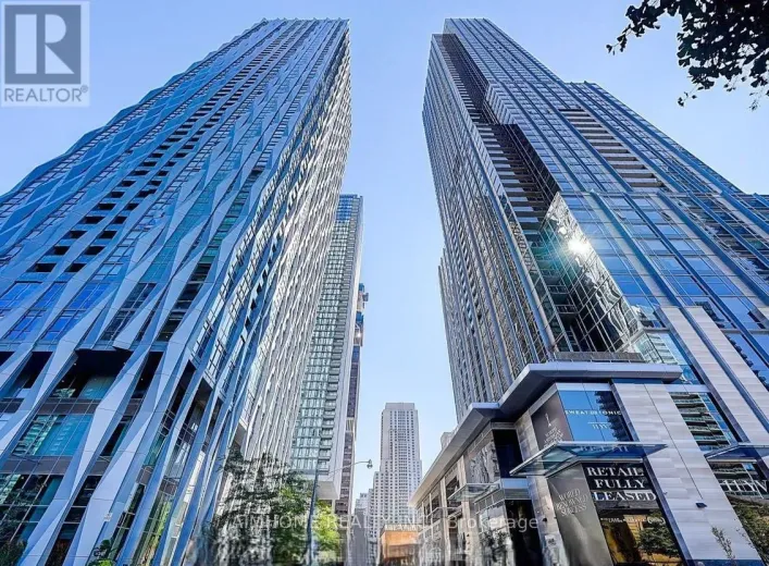 3907 - 1 YORKVILLE AVENUE, Toronto