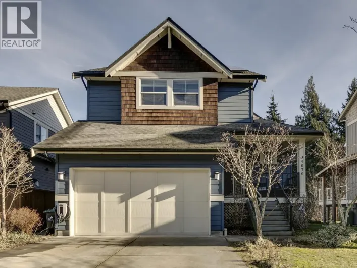 39070 KINGFISHER ROAD, Squamish