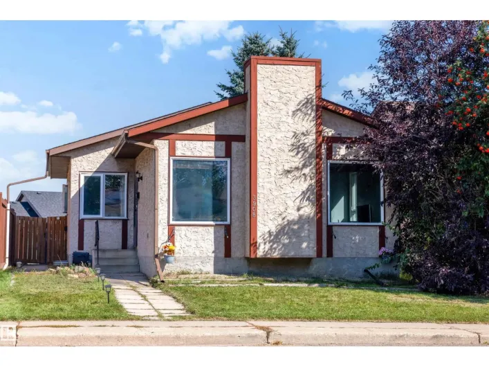 House for sale: 3908 41 AV NW, Edmonton