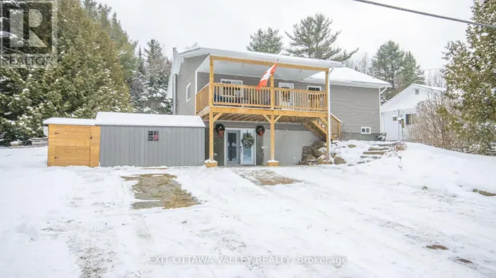 39090 COMBERMERE ROAD, Madawaska Valley