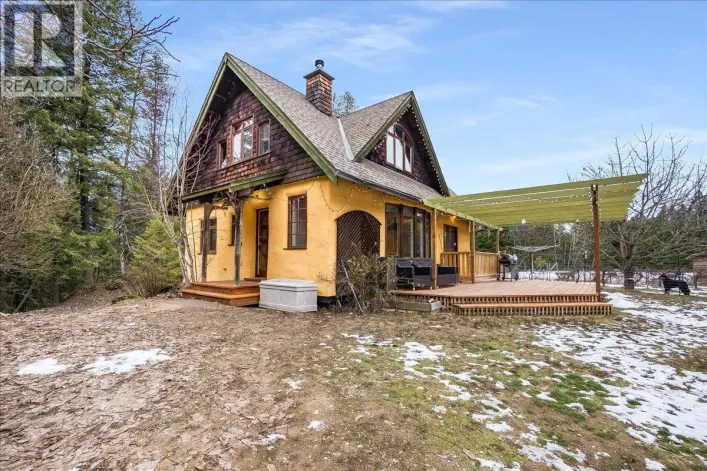 3918 PASSMORE UPPER Road, Passmore