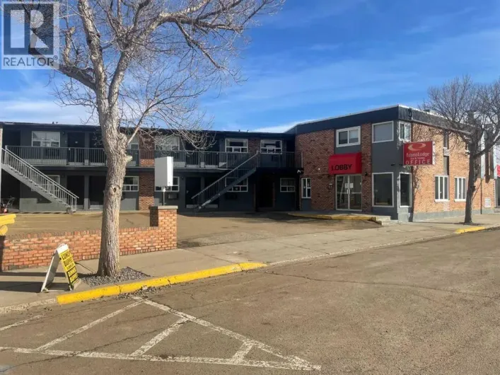392 Centre Street, Drumheller
