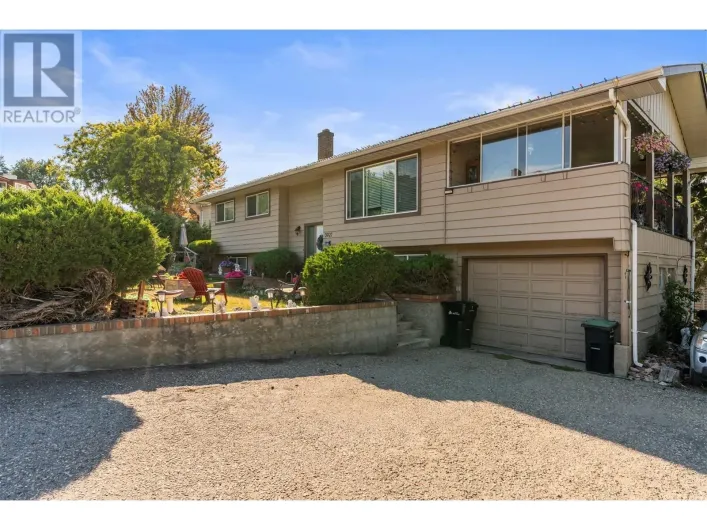 3927 16 Avenue, Vernon