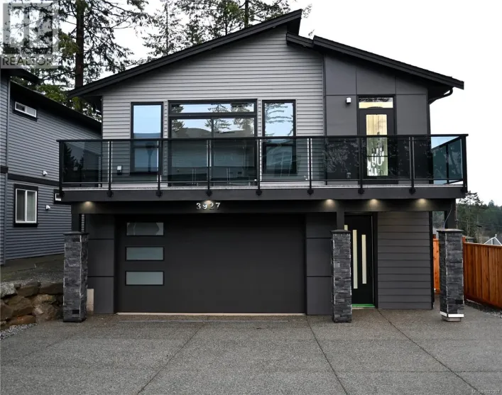 3927 Jingle Pot Rd, Nanaimo