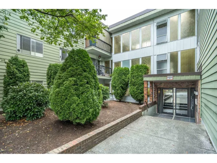 392C 8635 120 STREET, Delta