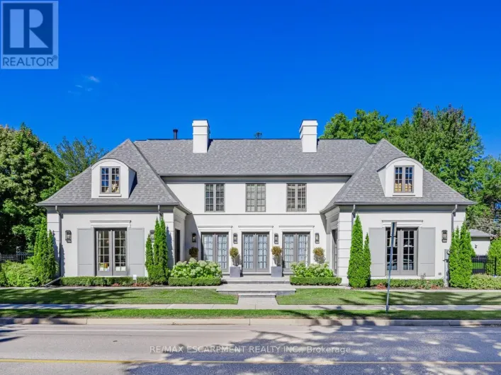 393 MAPLE GROVE DRIVE, Oakville